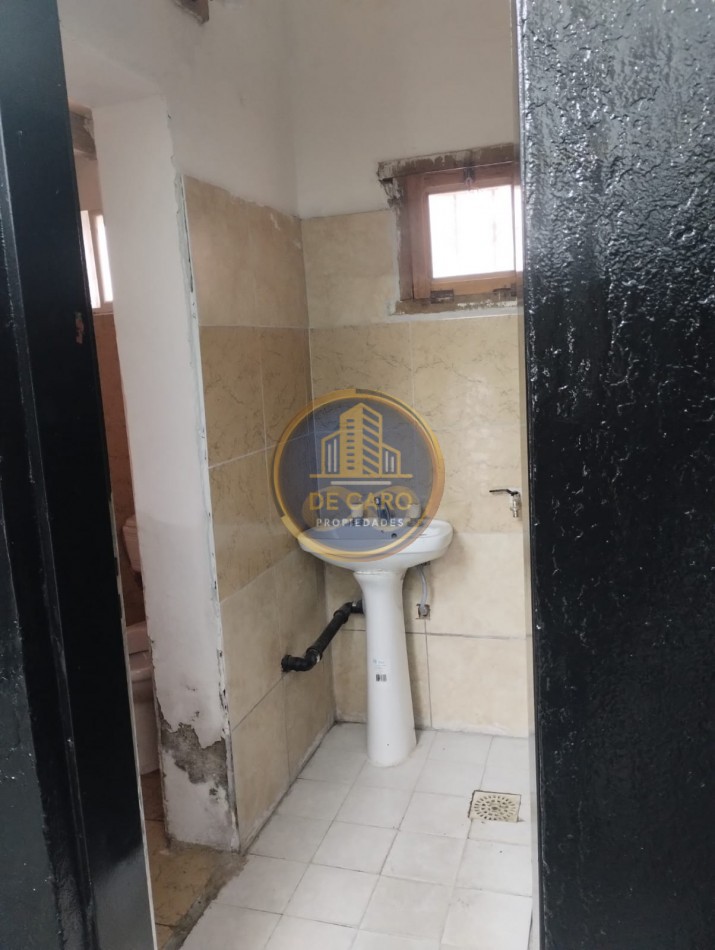 ALQUILER SALON COMERCIAL