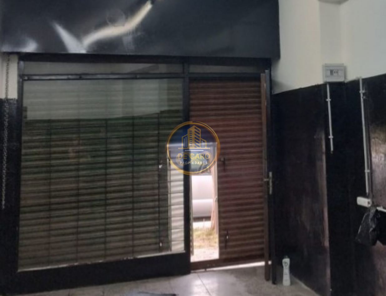 ALQUILER SALON COMERCIAL